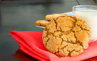 עוגיות חמאת בוטנים רכות ועסיסיות - ללא גלוטן