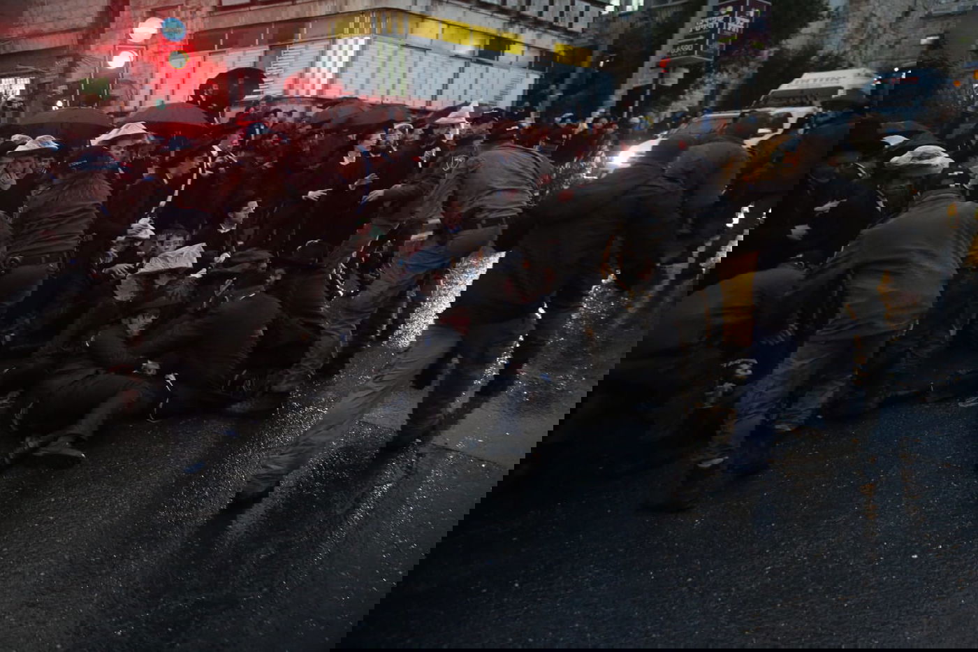 הפגנה סוערת בירושלים: אלימות ומעצרים