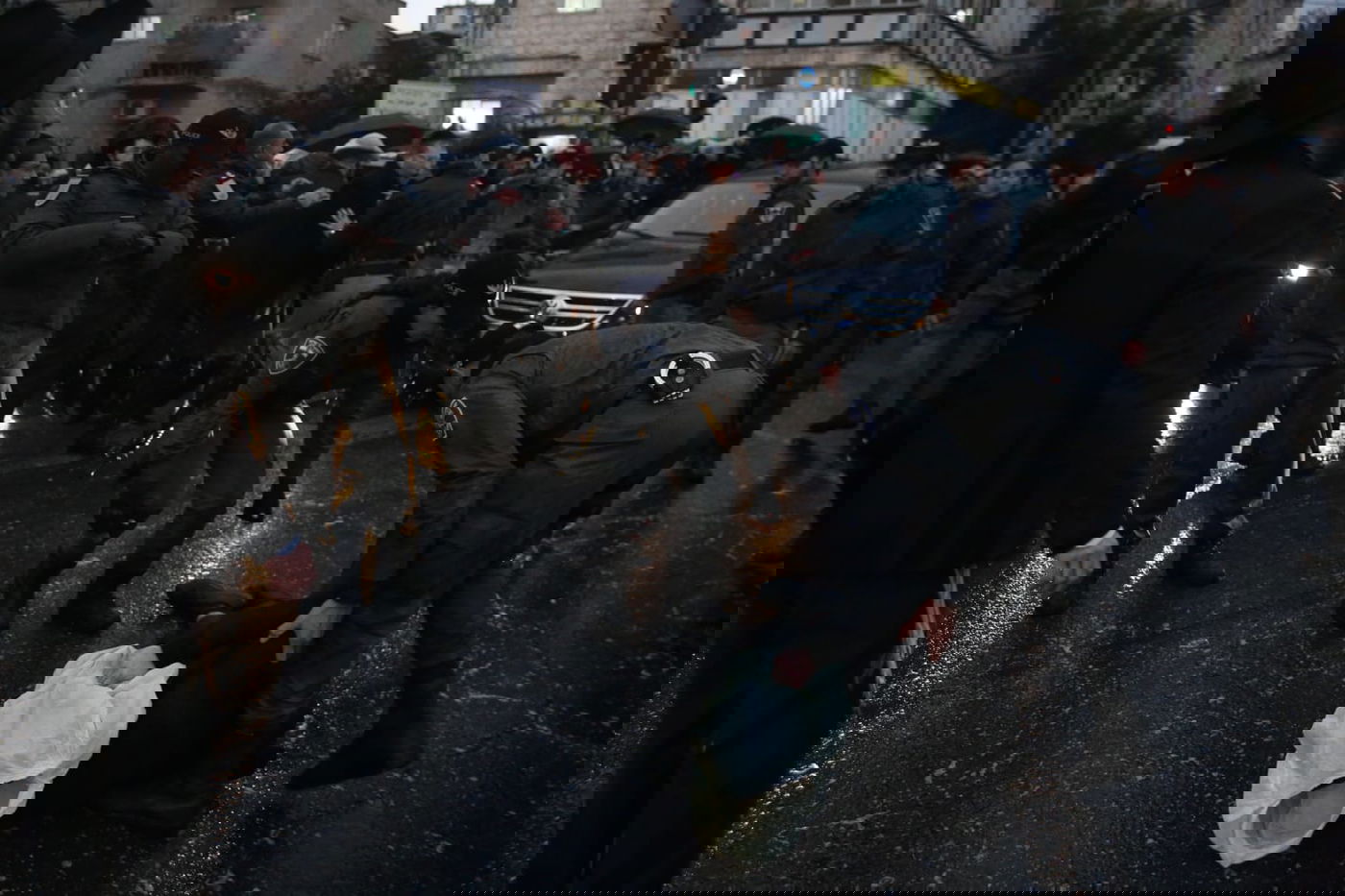 הפגנה סוערת בירושלים: אלימות ומעצרים