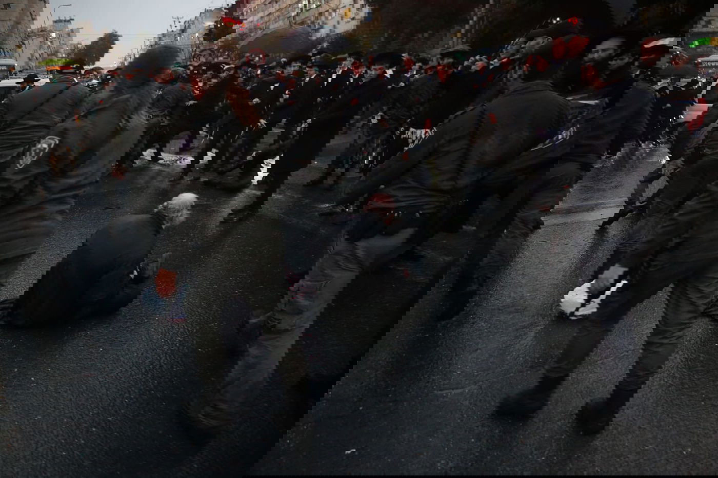 הפגנה סוערת בירושלים: אלימות ומעצרים