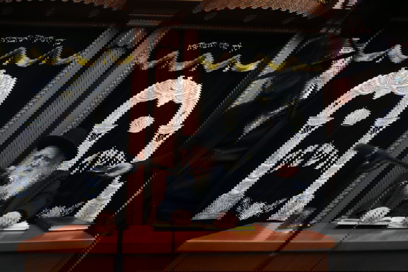 הגר"צ פרידמן בהפגנה: הגר"ש אויערבאך הורה להפגין