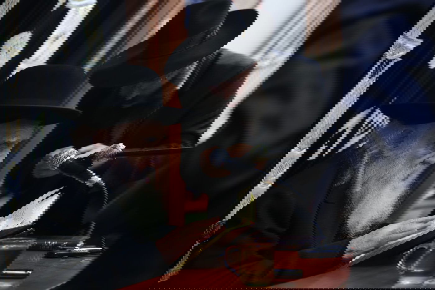 הגר"צ פרידמן בהפגנה: הגר"ש אויערבאך הורה להפגין