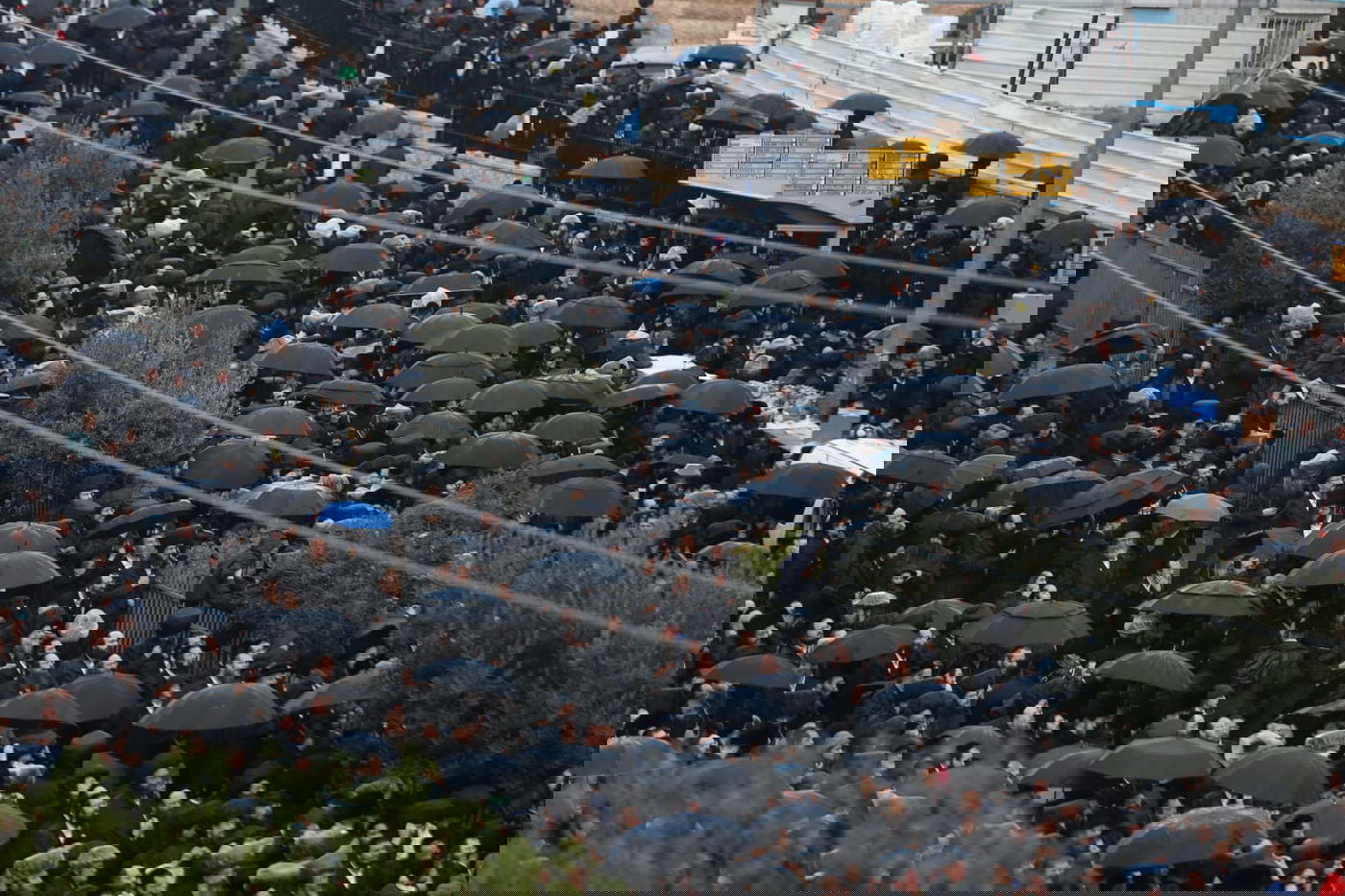 צפו: רבבות בשמחת החופה לנכד האדמו"ר מגור