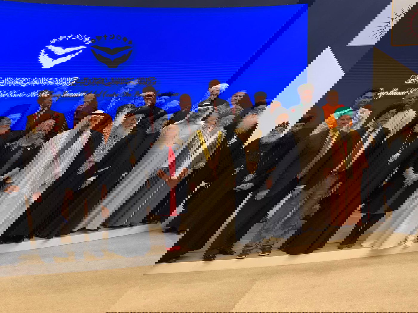 הראשל"צ הגר"ש עמאר ביקר בבחריין