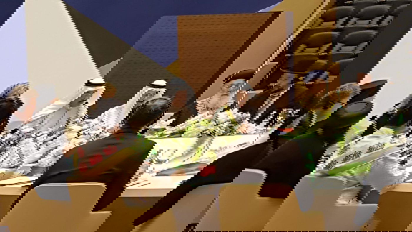 הראשל"צ הגר"ש עמאר ביקר בבחריין