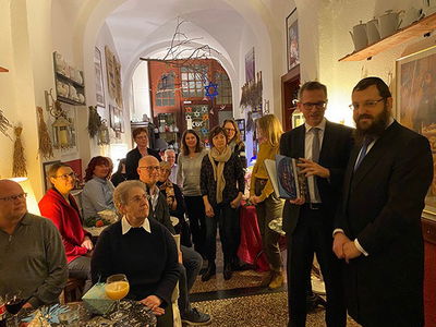 הנהלת הבונדסטאג ביקשה ללמוד על היהודים