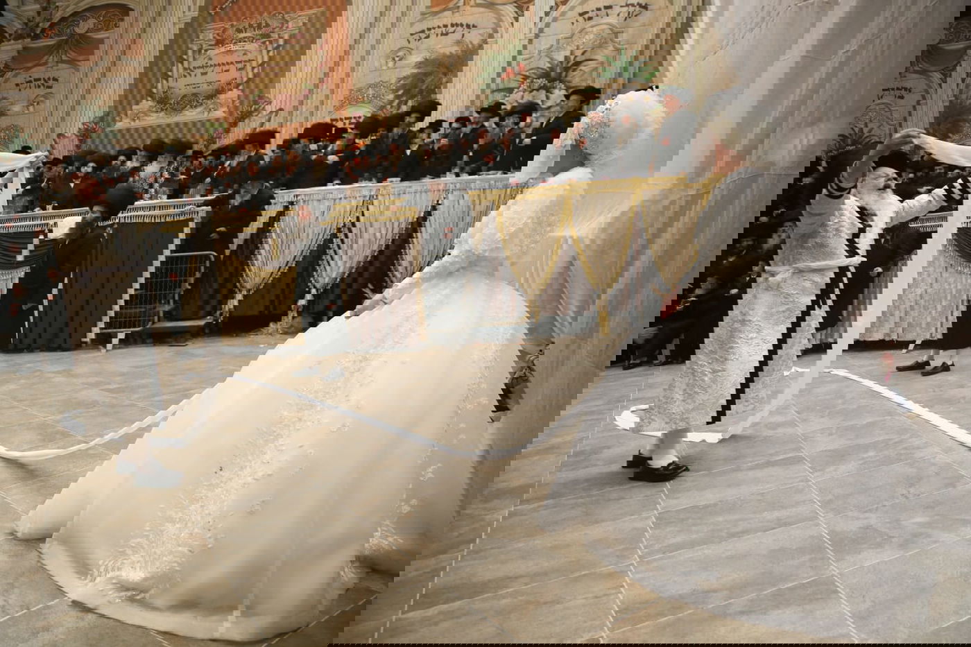 תמונת ריקוד הכלה ריגשה את חיים גולדברג