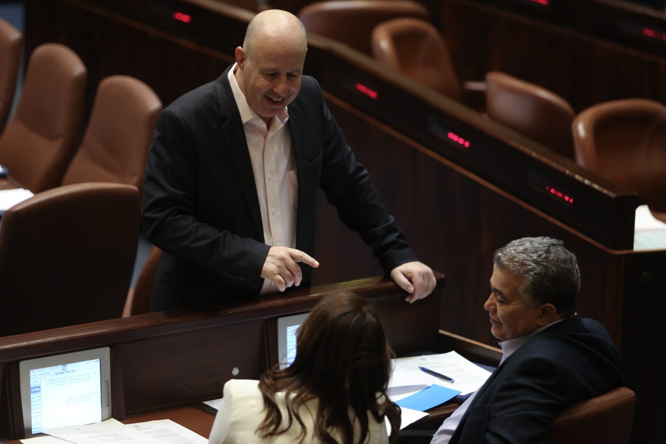 תיעוד: על מה שוחחו אורי מקלב ויאיר לפיד?