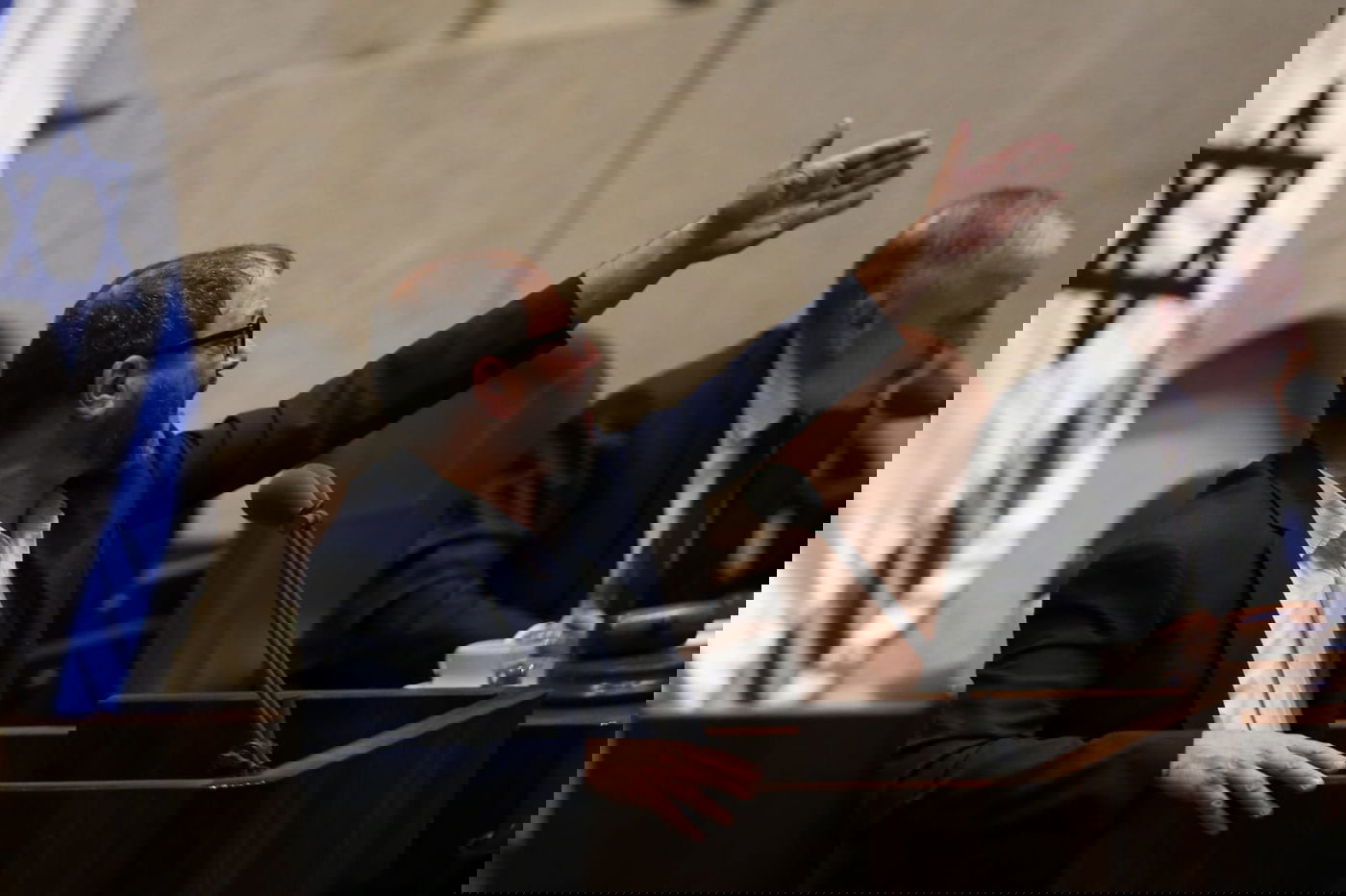 תיעוד: על מה שוחחו אורי מקלב ויאיר לפיד?