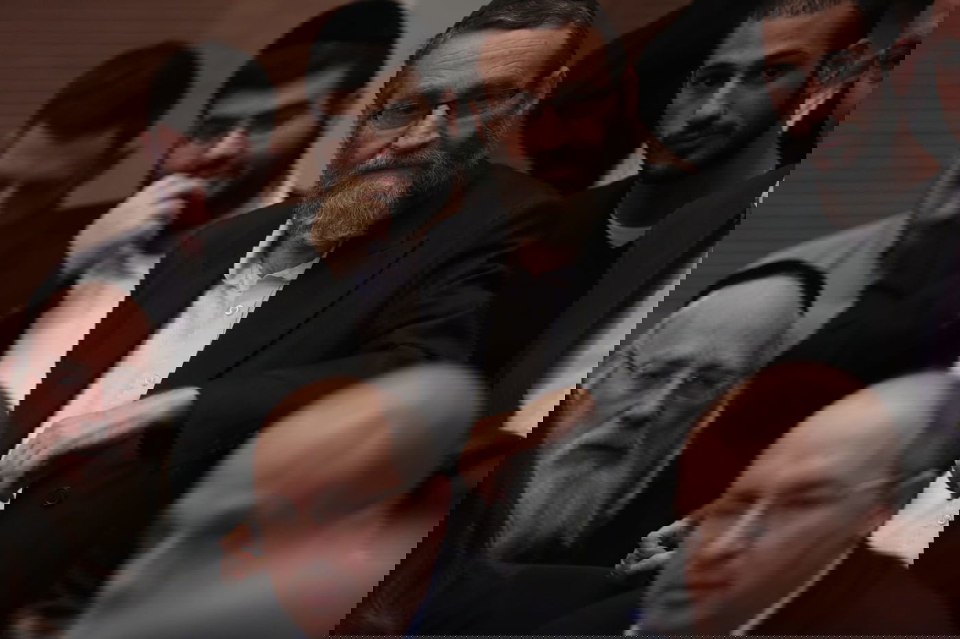 תיעוד: על מה שוחחו אורי מקלב ויאיר לפיד?