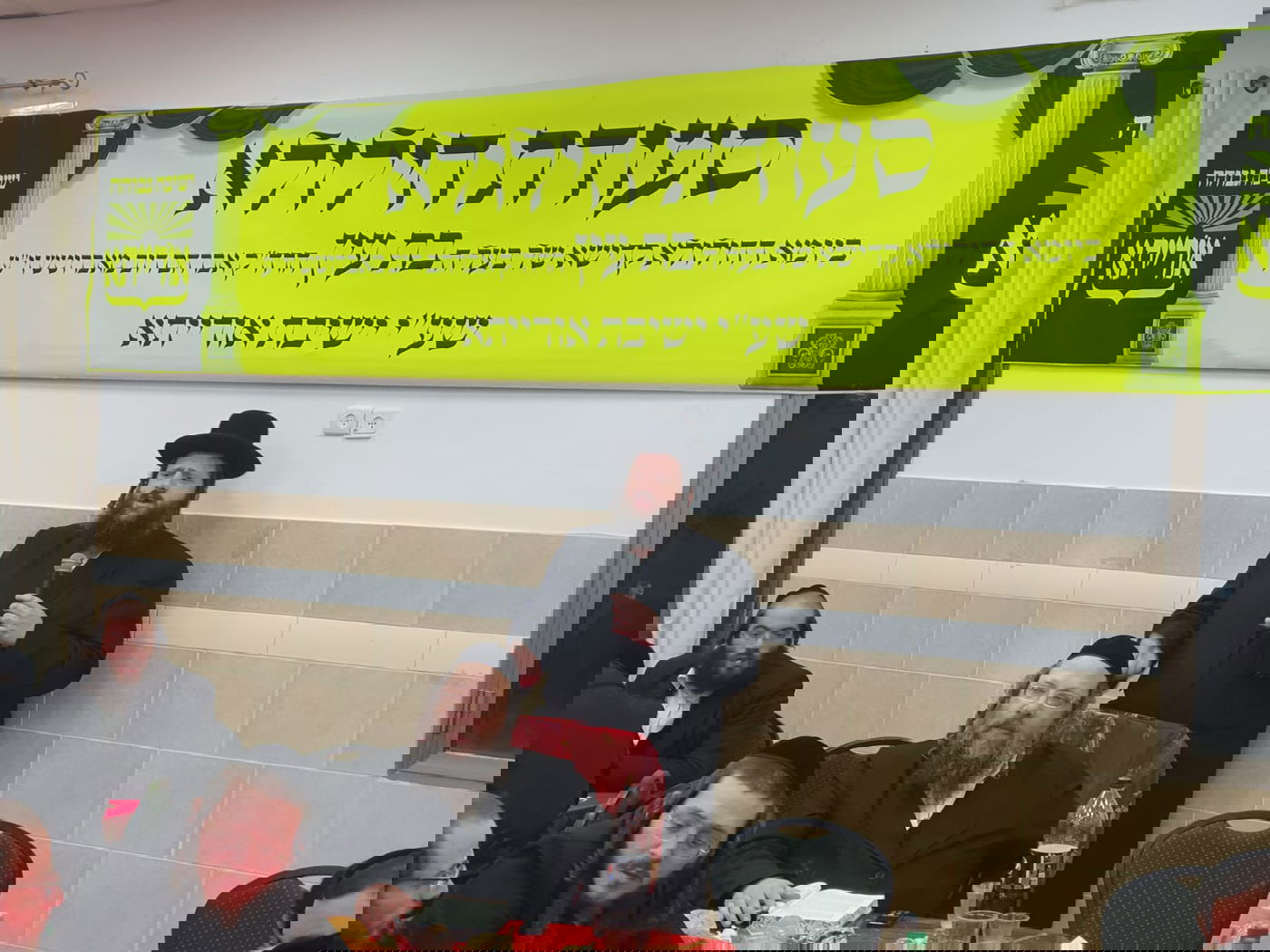 בחורי ישיבת 'אורייתא' בהילולת בעל ה'בת עין' זיע"א