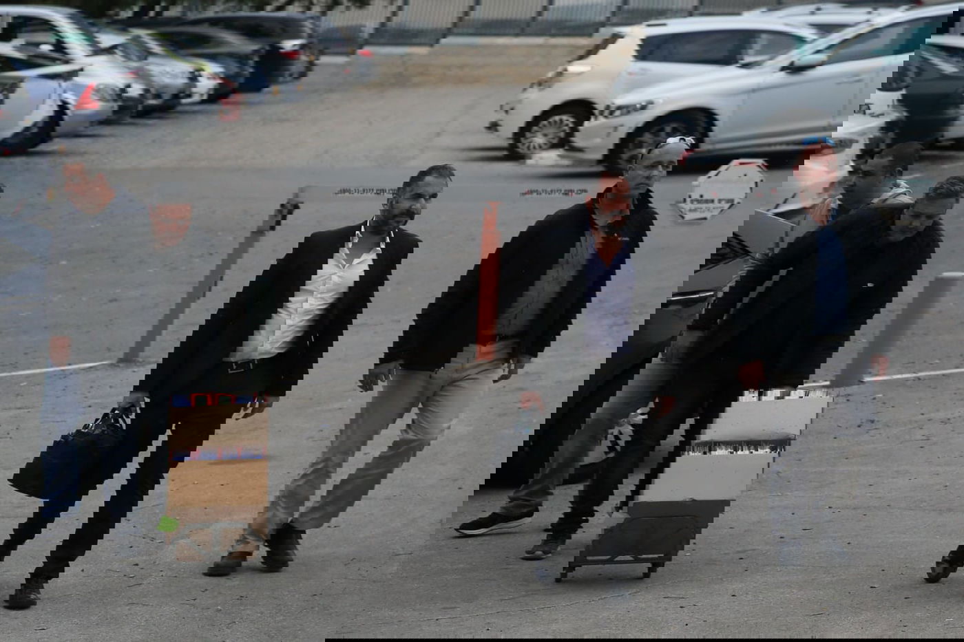 אחרי שעה וחצי: הסתיים השימוע לרון קובי