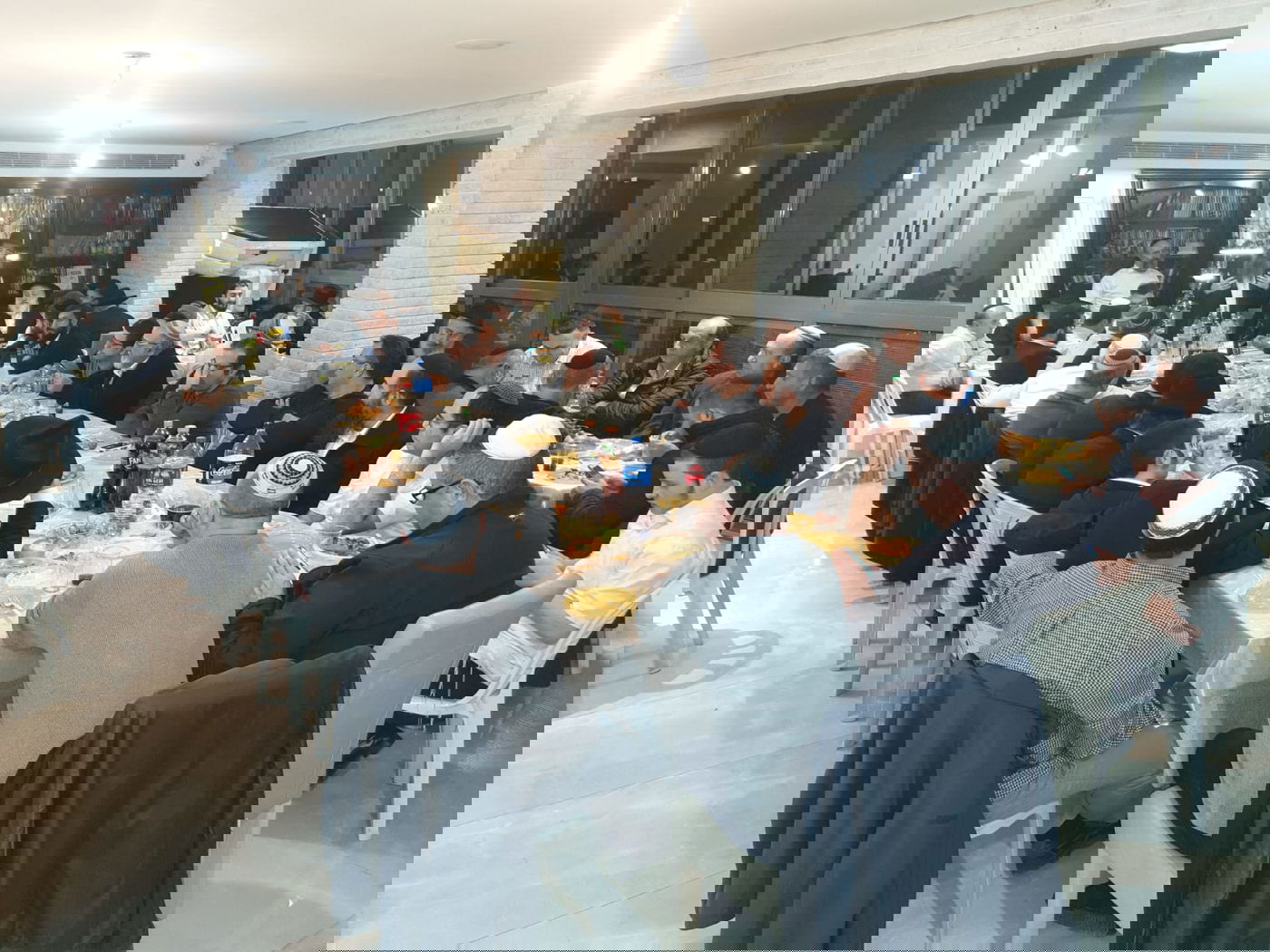 פריימריז? גדעון סער התוועד עם החב"דניקים