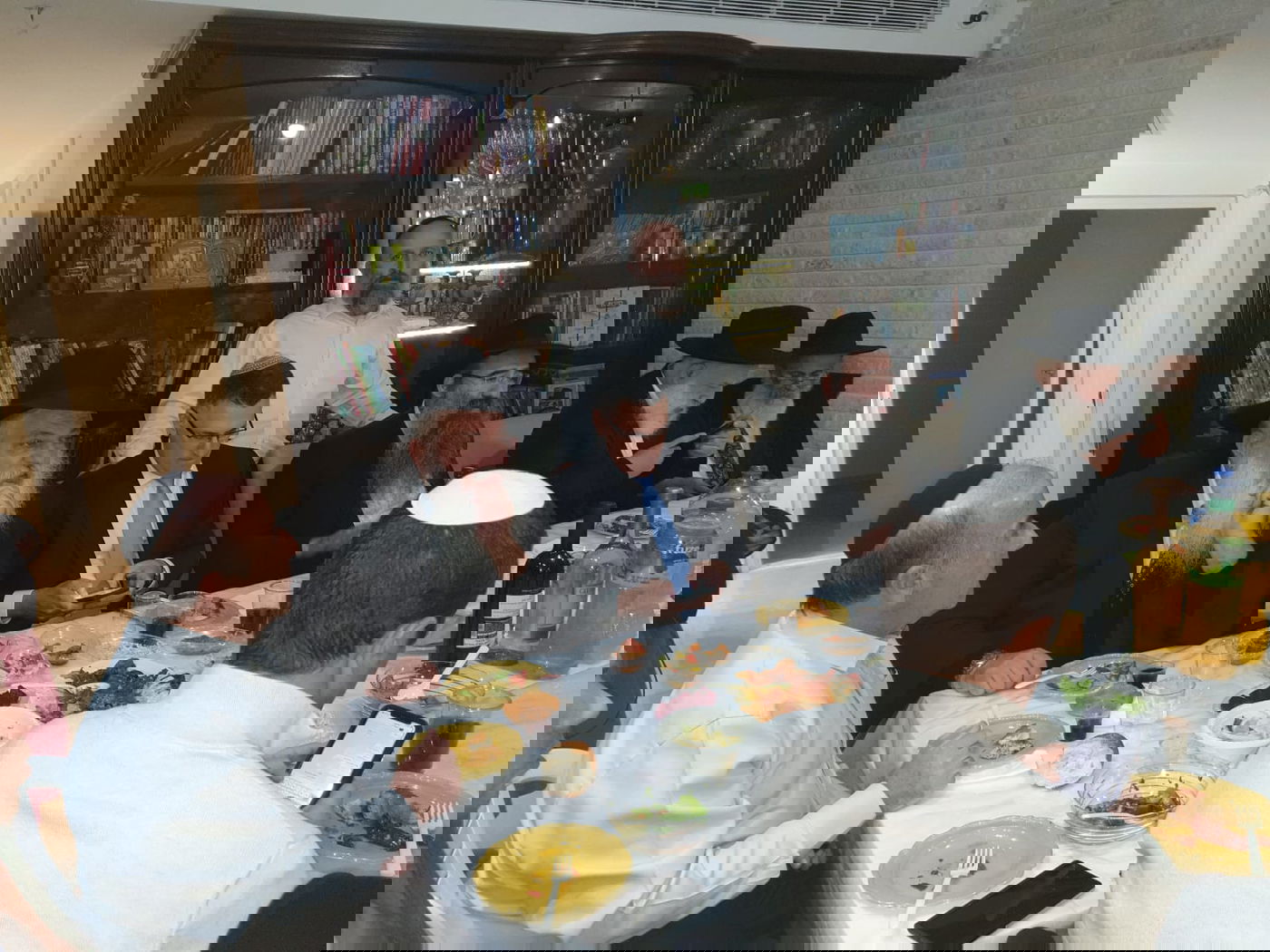 פריימריז? גדעון סער התוועד עם החב"דניקים