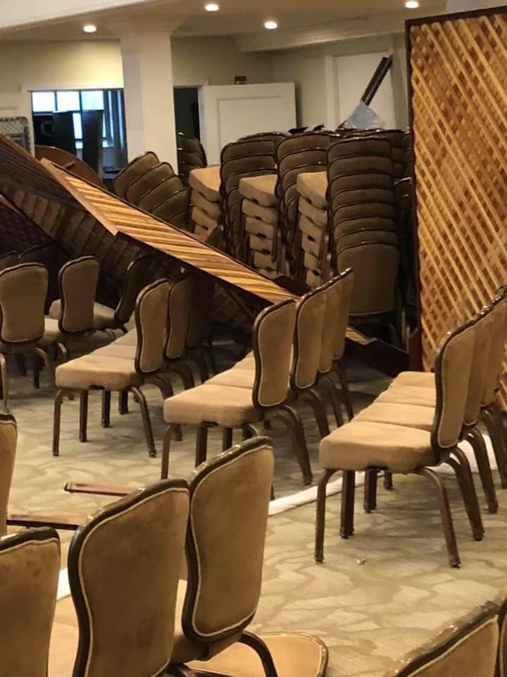 בית הכנסת של הקהילה הפרסית בבוורלי הילס - הושחת