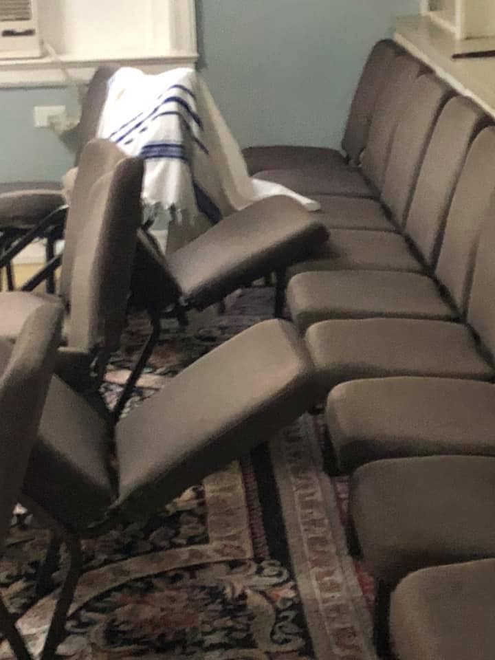 בית הכנסת של הקהילה הפרסית בבוורלי הילס - הושחת