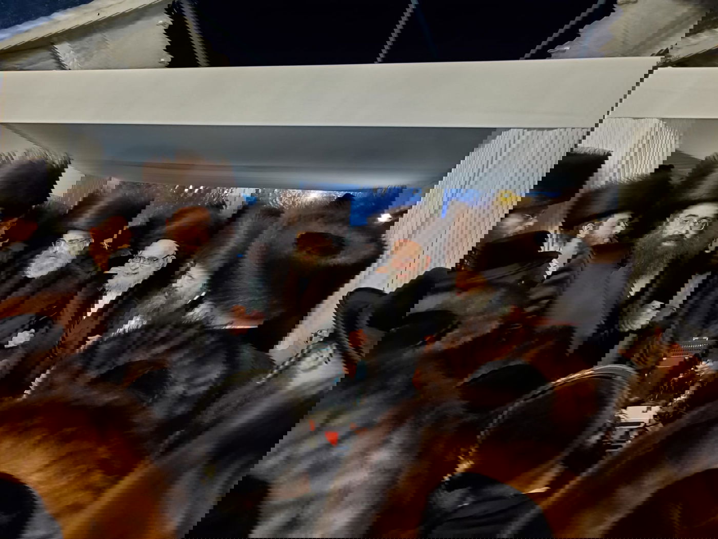 תיעוד: השבת של חסידי סאדיגורה עם הרבי בלונדון