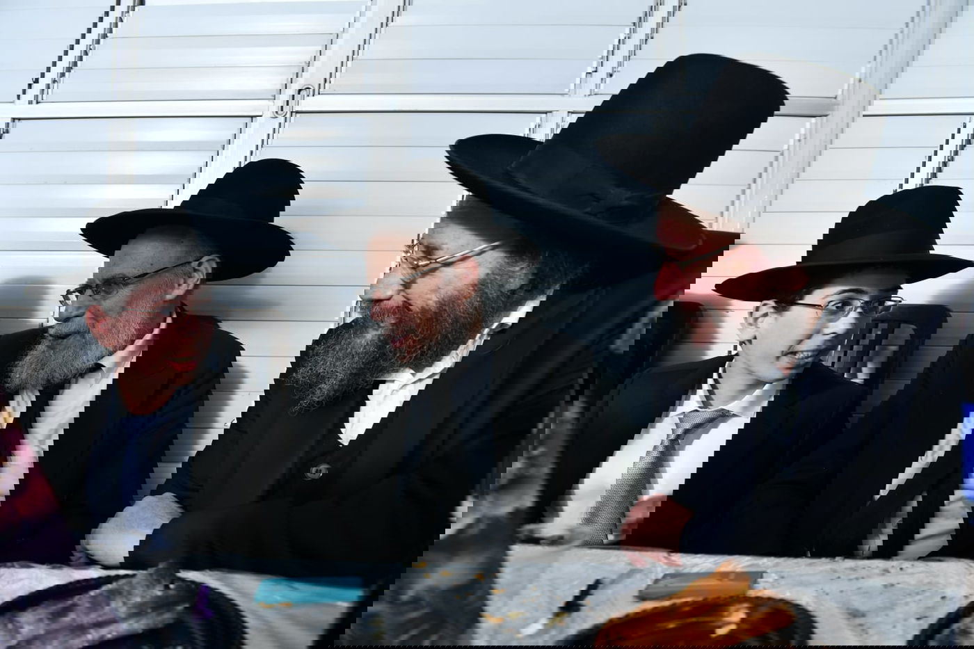 כך חגג ראש הישיבה, הגרי"ג אדלשטיין בר מצווה לנינו