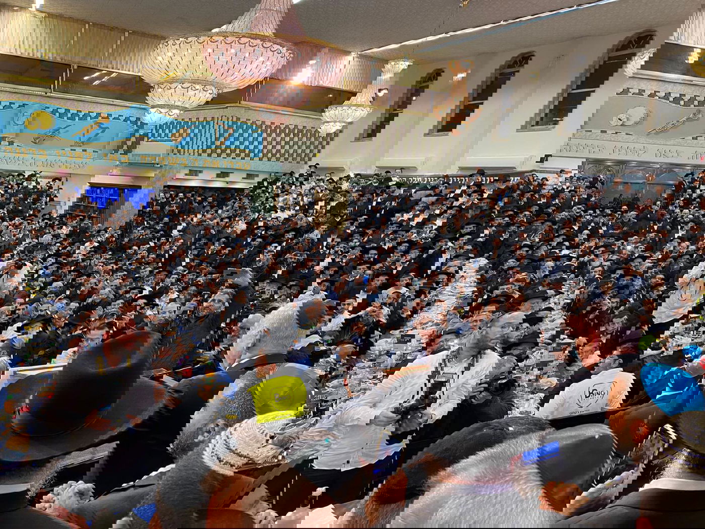 נתניהו בכפר חב"ד: "משיח חייב לבוא - ראשי תיבות 'מחל'"