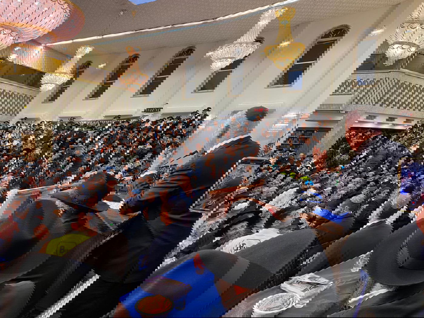 נתניהו בכפר חב"ד: "משיח חייב לבוא - ראשי תיבות 'מחל'"