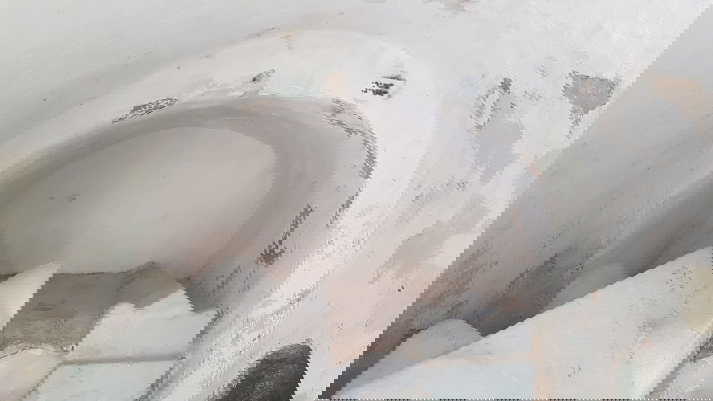 יהודי מימן, מוסלמים שיפצו את מערת האמורא רבי יהושע