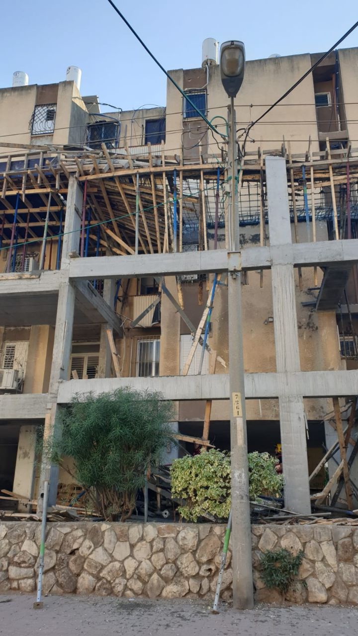 בני ברק: הפיגומים של הרחבת הבנייה קרסו