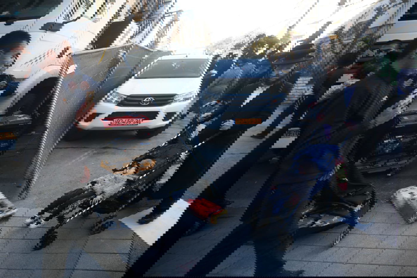 הקיצונים התיישבו עם ילדיהם באתר בניית הרכבת הקלה