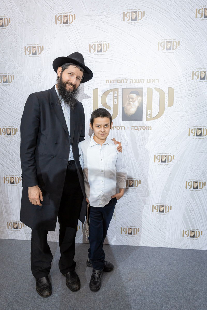 החגיגה במוסקבה לכבוד חג הגאולה, י"ט כסלו