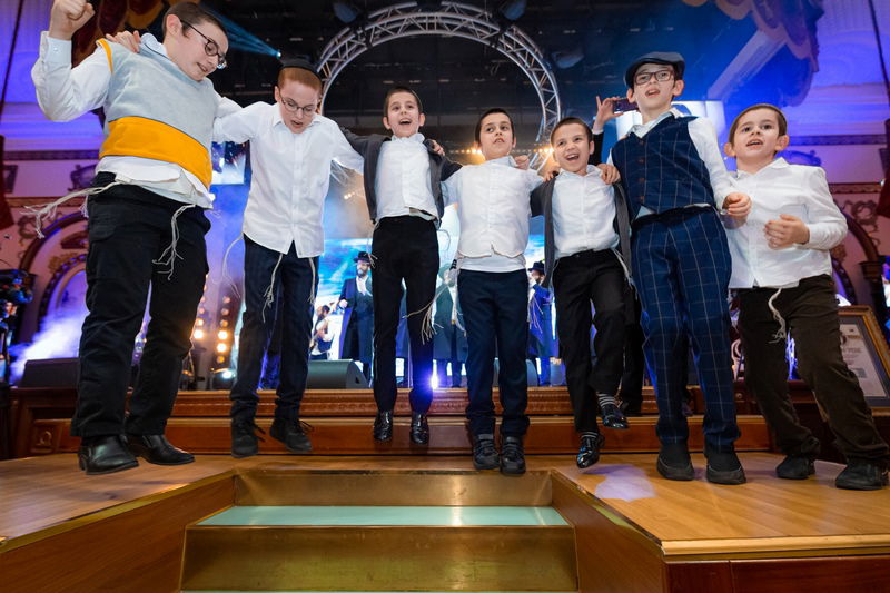 החגיגה במוסקבה לכבוד חג הגאולה, י"ט כסלו