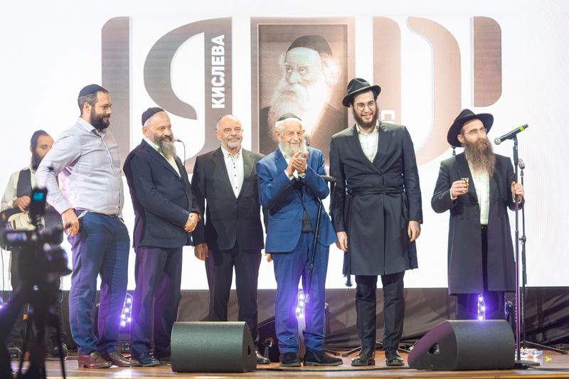 החגיגה במוסקבה לכבוד חג הגאולה, י"ט כסלו