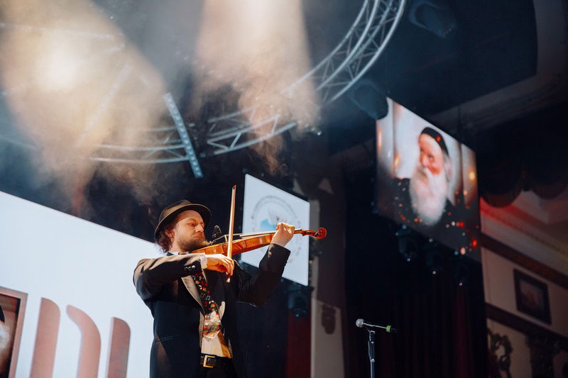 החגיגה במוסקבה לכבוד חג הגאולה, י"ט כסלו
