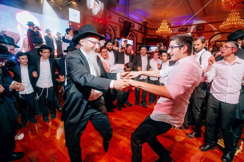 החגיגה במוסקבה לכבוד חג הגאולה, י"ט כסלו