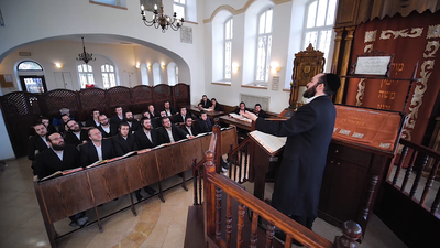 שלמה סלצקי ו'ישיש' ביצירה לקראת סיום הש"ס: "אנו עמלים"