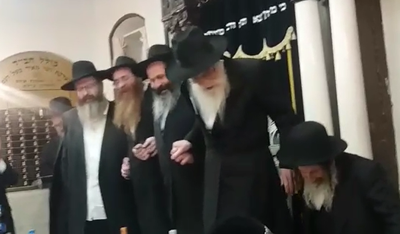 בחג הגאולה: רובשקין רקד על הכסא • צפו