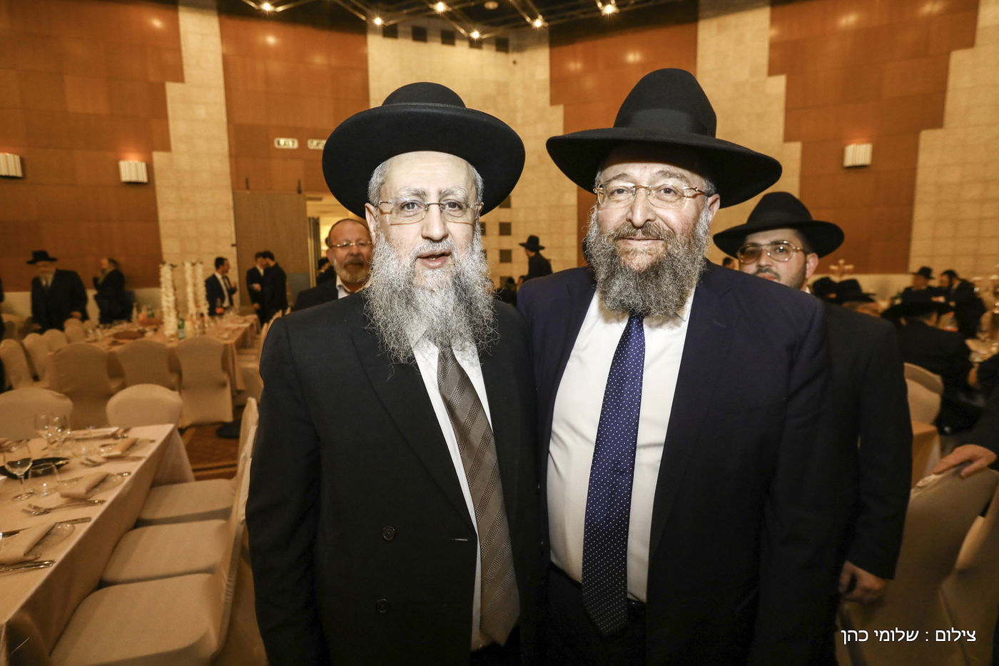 המונים בחתונת בנו של הגר"ד יוסף • גלריה