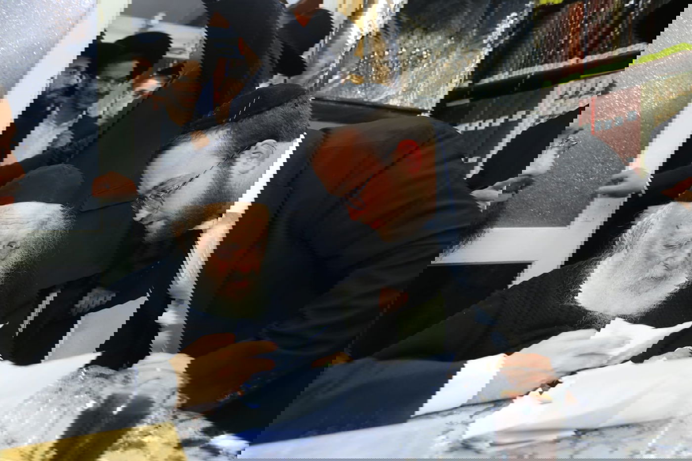 הבחורים המתחזקים סיימו מסכת עם הגר"ח קנייבסקי