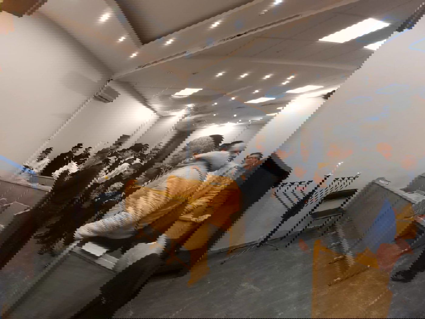 קייב אוקראינה הדלקת נר ראשון בבית המדרש בית אהרון וישראל קרלין קרדיט: באדיבות המצלם.