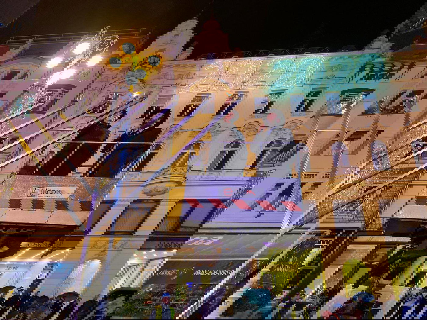 זאגרב קרואטיה. בראשות הרב פיני זאקלס ועיריית זאגרב.