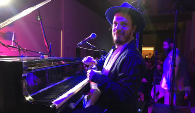 גדי פיינגולד מארח את שאנן סטריט: "לא מרגיש כלום"