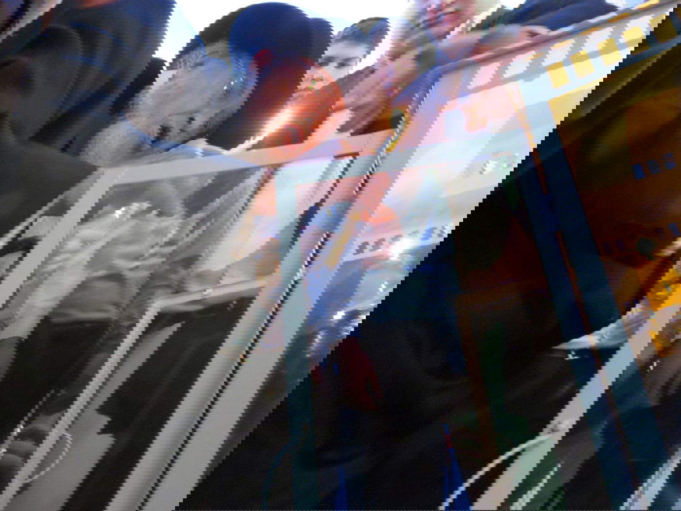 ההדלקה של הגרב"מ אזרחי • צפו בתיעוד