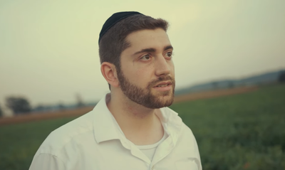 משה אביגדור בסינגל קליפ חדש: "הלל"