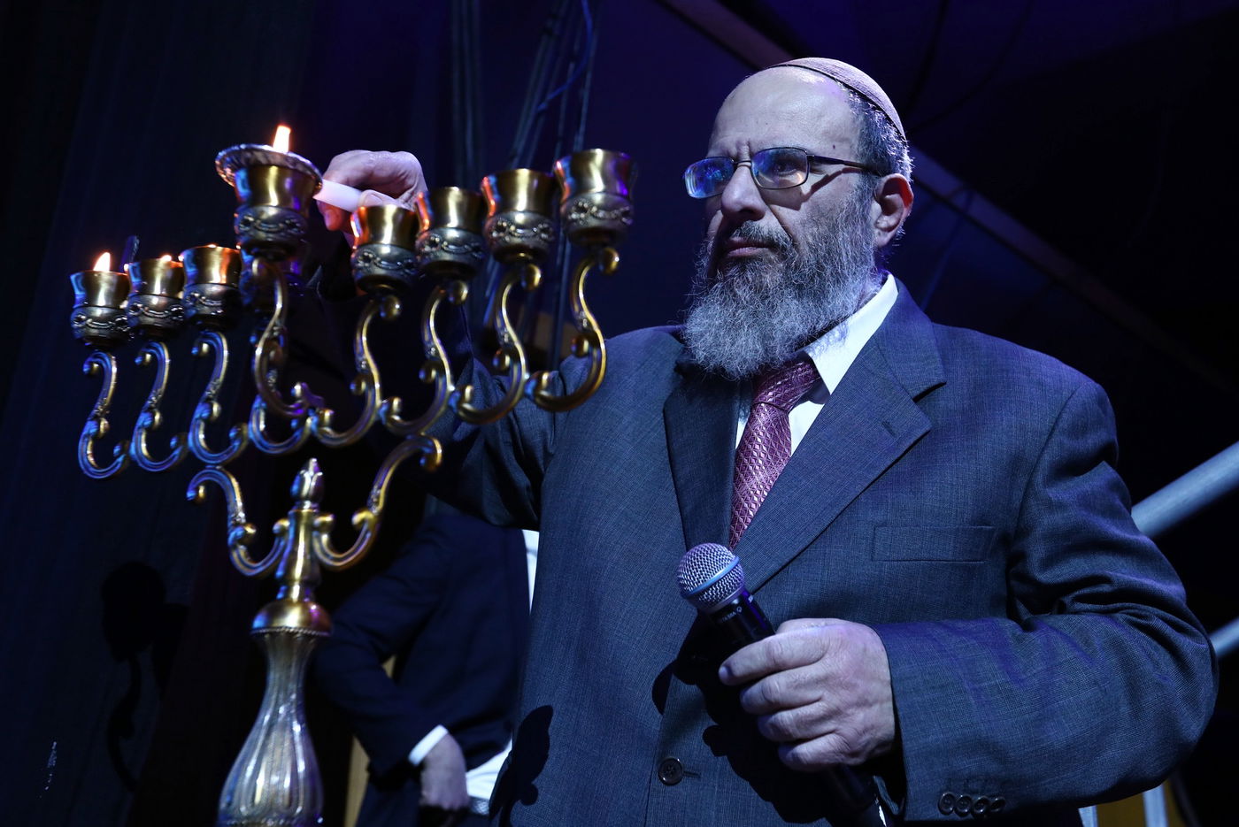 המוני בני התורה במעמד סיום הש"ס "והערב נא"