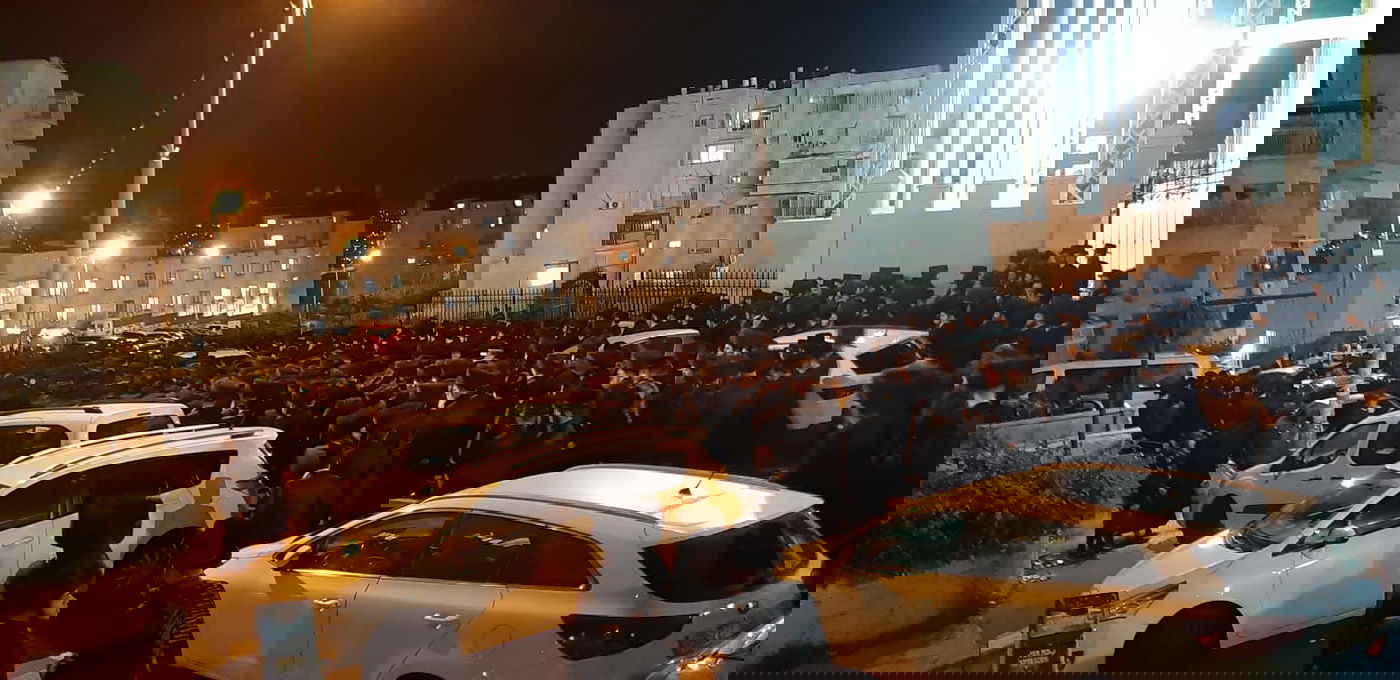 צפו: תיעוד ממסע ההלוויה של האברך מוטי קליין