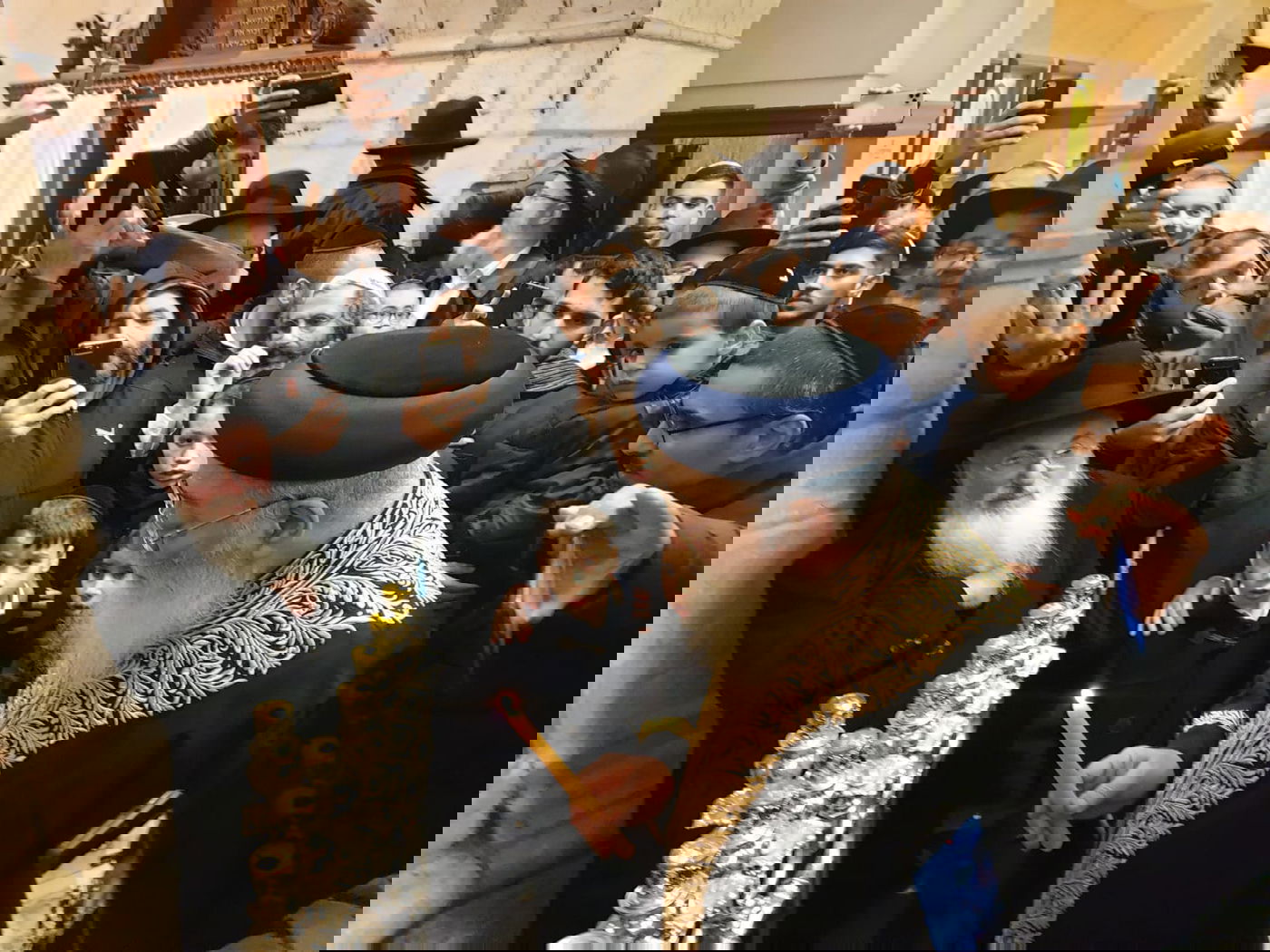 הראשל"צ הגר"ש עמאר בהדלקת נר שביעי בקבר רחל