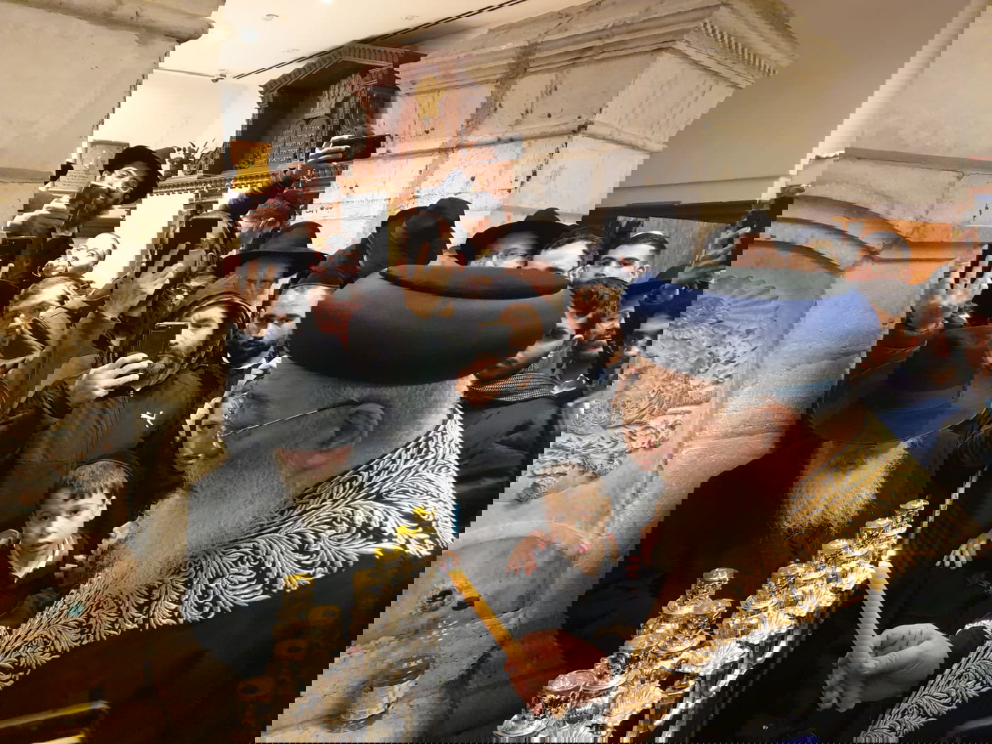 הראשל"צ הגר"ש עמאר בהדלקת נר שביעי בקבר רחל