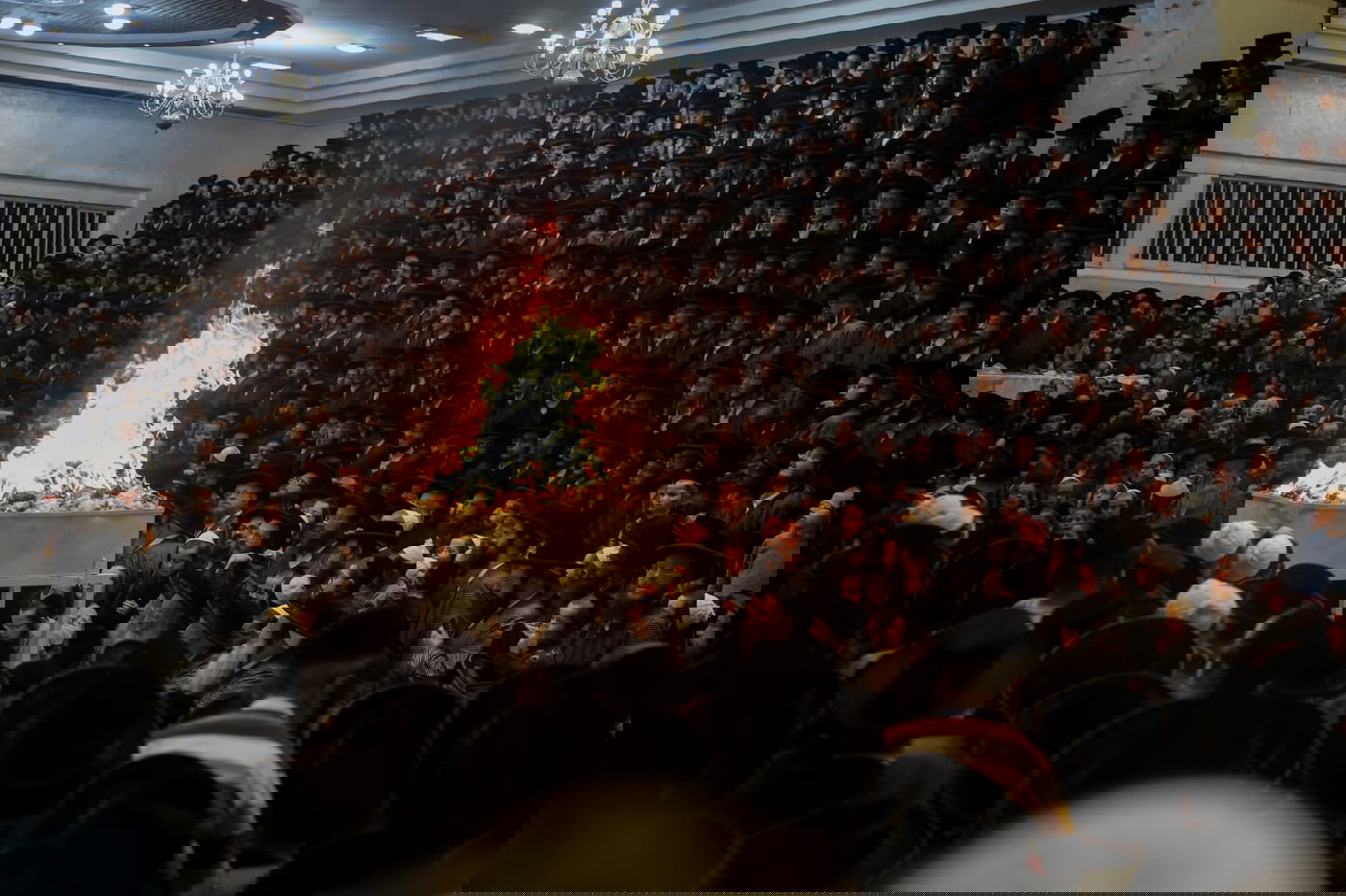 האדמו"ר מתולדות אהרן בשריפת הפתילות