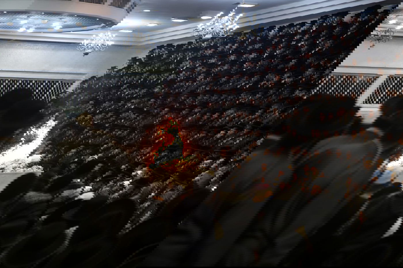 האדמו"ר מתולדות אהרן בשריפת הפתילות