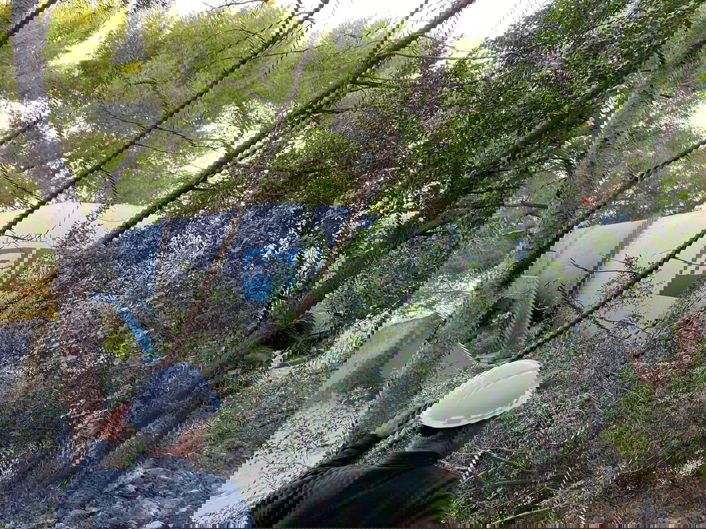 מערבל בטון איים להתהפך על בית פרטי