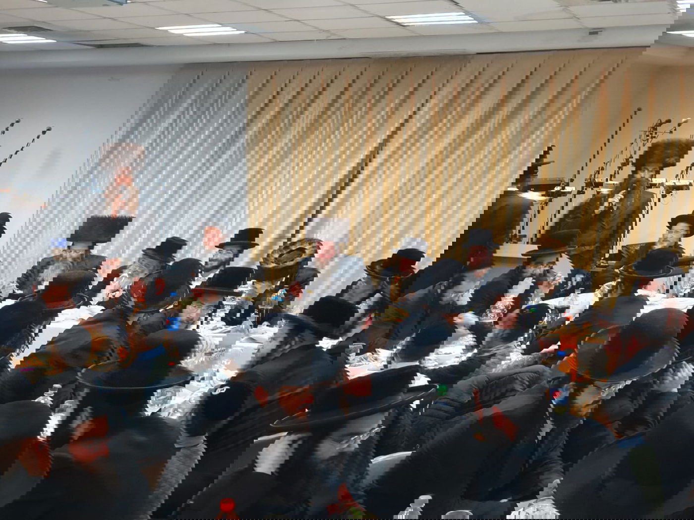 הבחור סיים את הש"ס; הישיבה חגגה איתו