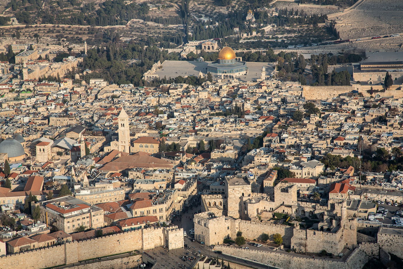 תמונות מרהיבות: העיר העתיקה בירושלים - מהאוויר